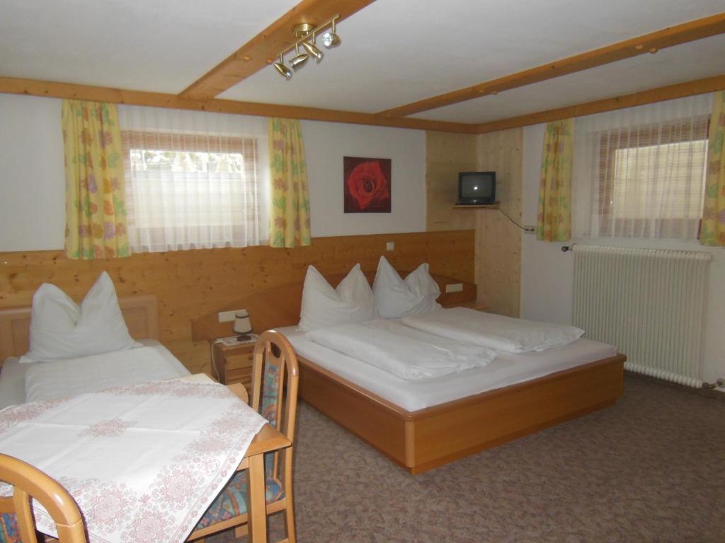 Haus Schoenleiten Wagrain Szoba fotó